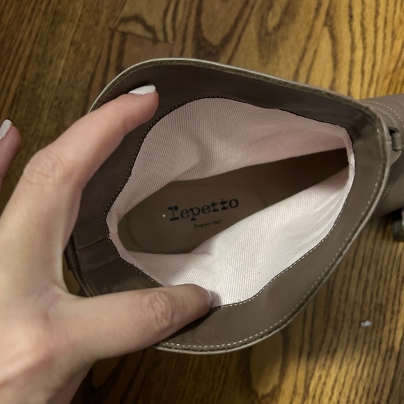 Repetto Gersen Leather Booties in taupe - Picture 7 of 12